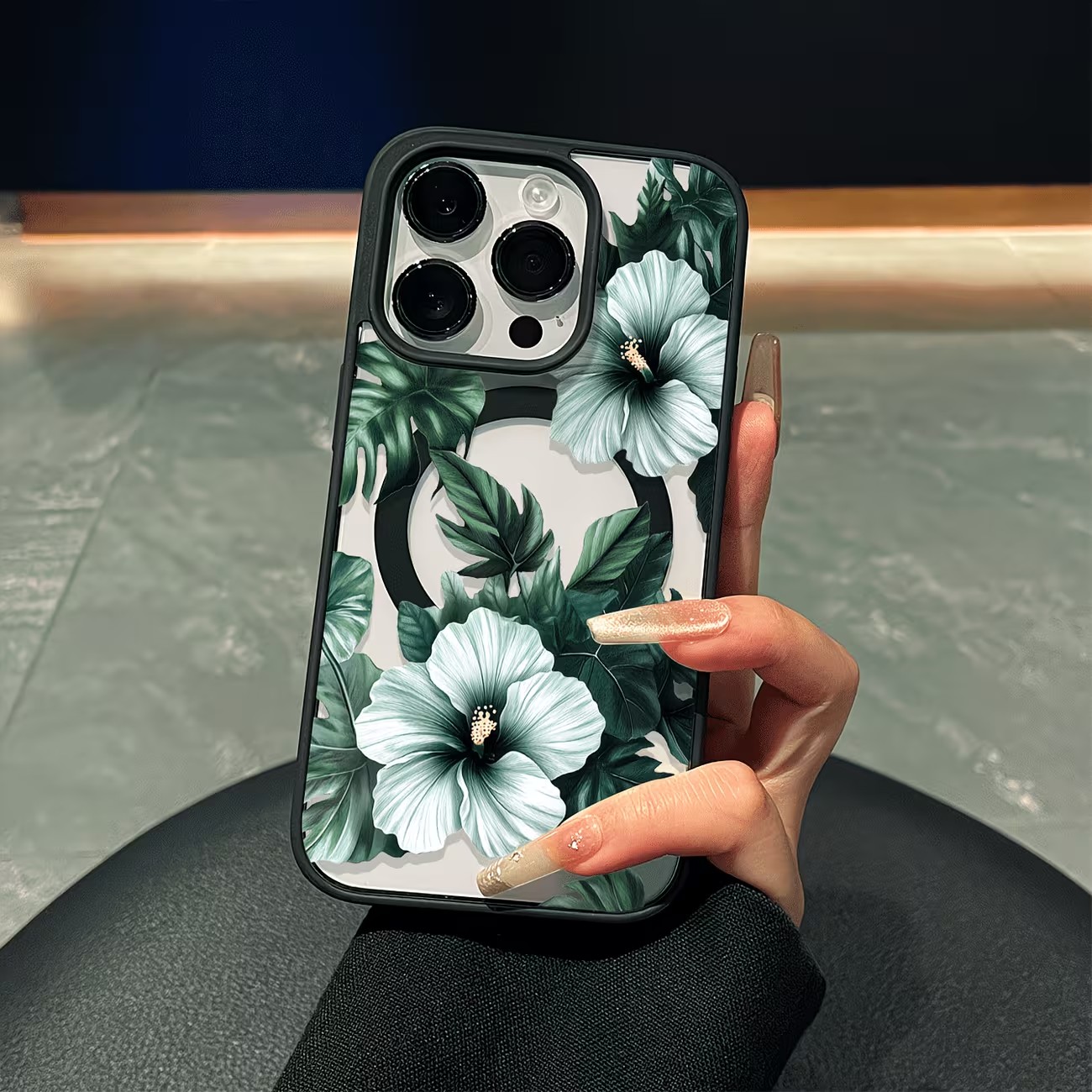 Green Floral Print Phone Case  - огляд і ціна Apple Iphone 16